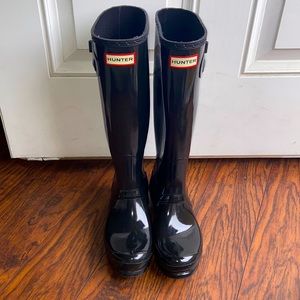 Iconic Hunter rain boots